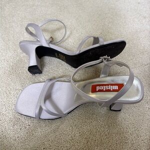 Unlisted Silver Heels with Elegant Design